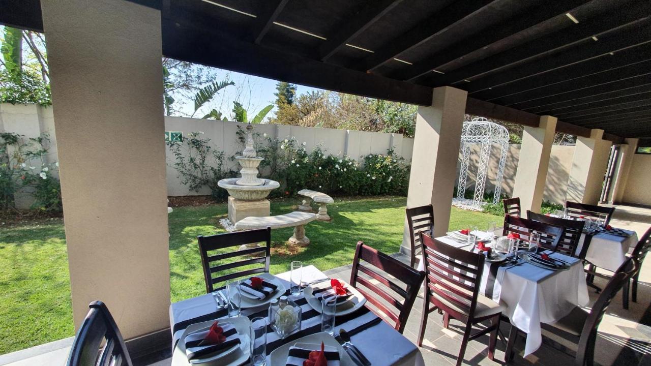 Olympus Manor Hotel Pretoria Exterior photo