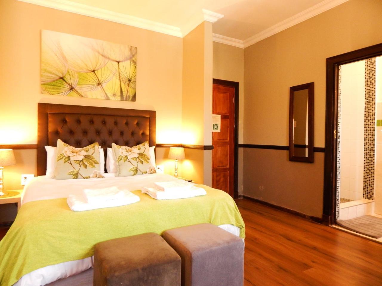 Olympus Manor Hotel Pretoria Exterior photo